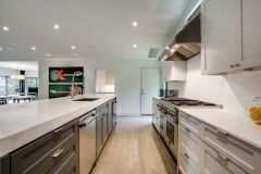 6707-Royal-Crest-Kitchen-2