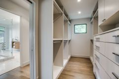 6707-Royal-Crest-Master-Closet