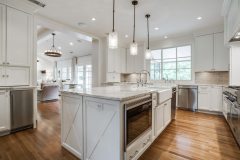 3888-South-Hills-Circle-Kitchen-1